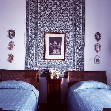 Sleeps 4 Pool Wifi T763653 * Marconia